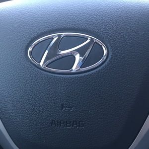 Meet your Posher, Beall